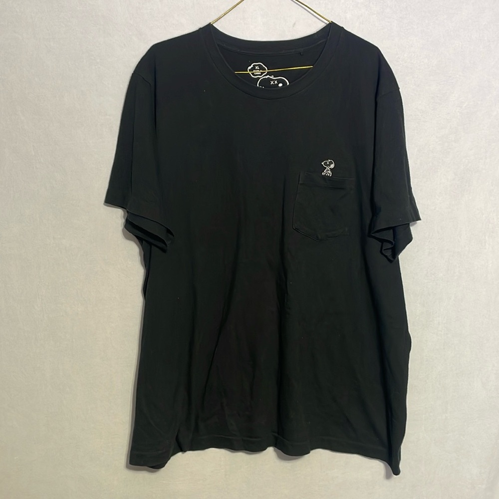Kaws x Peanuts Snoopy Uniqlo Front Pockey Shirt